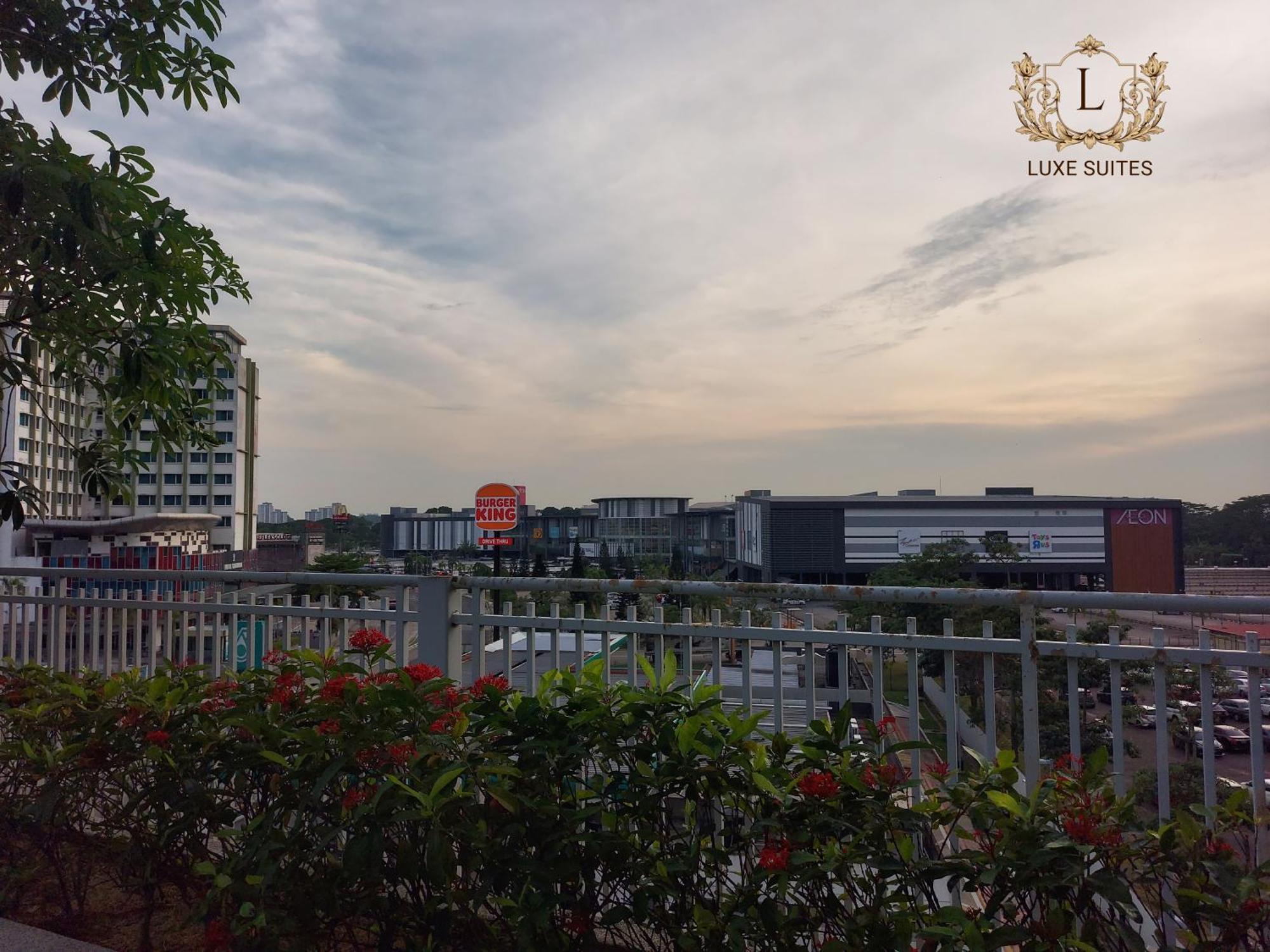 Luxe Suites At Skyloft Johor Bahru Dış mekan fotoğraf